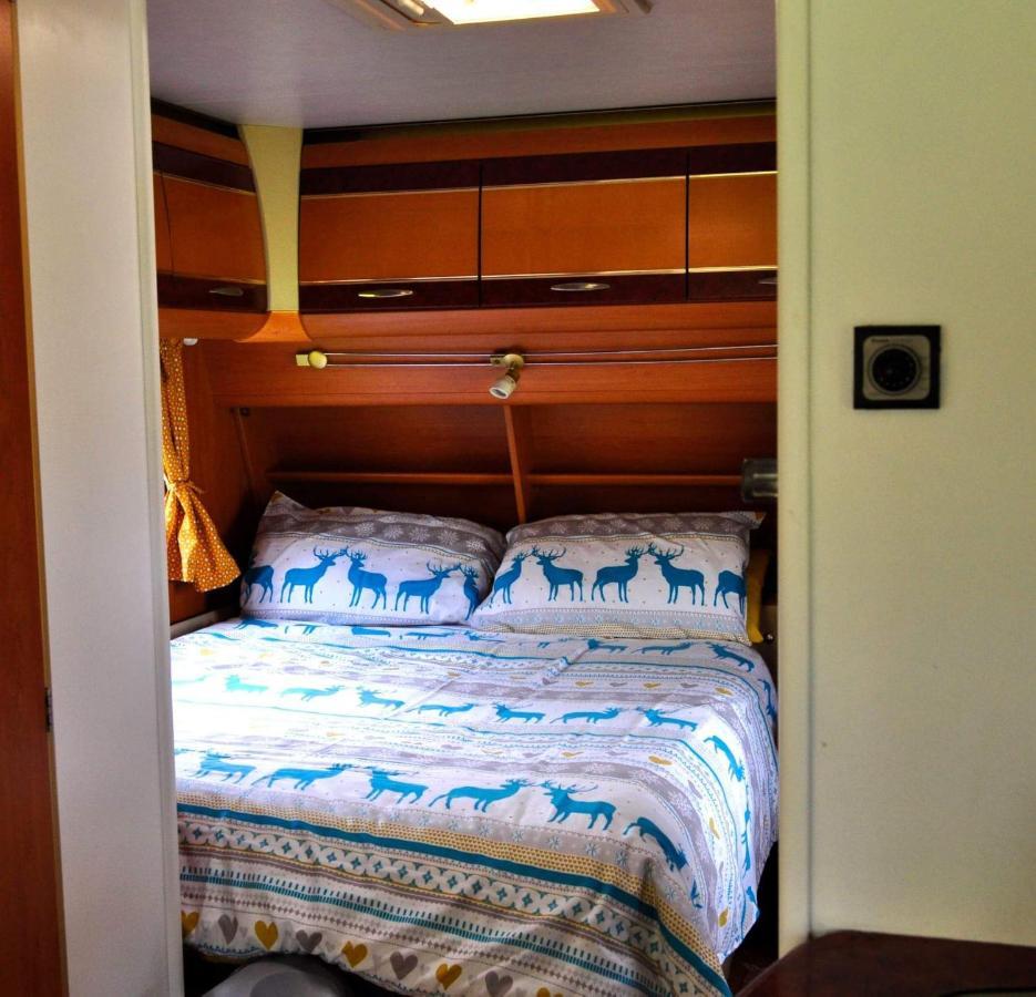 Guillerin Caravan And Glamping Sornac Экстерьер фото