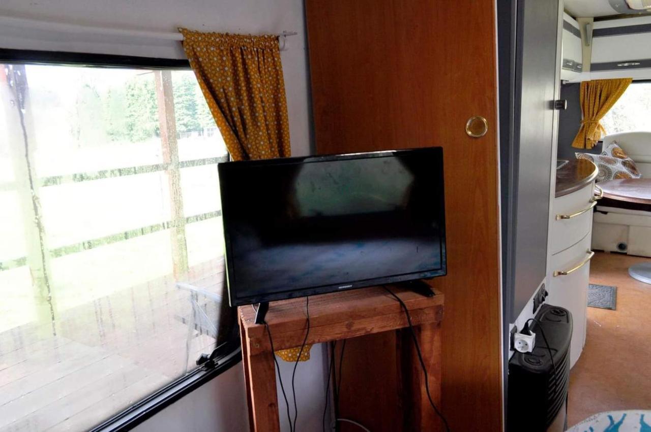 Guillerin Caravan And Glamping Sornac Экстерьер фото